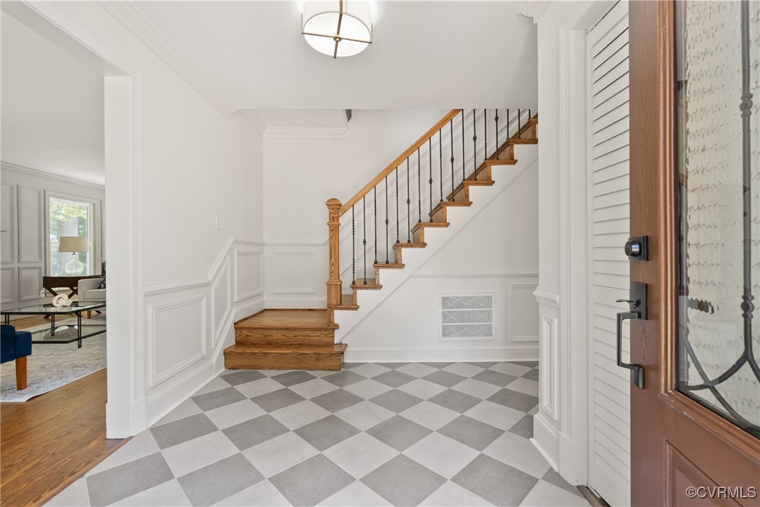 13511 W Salisbury Rd