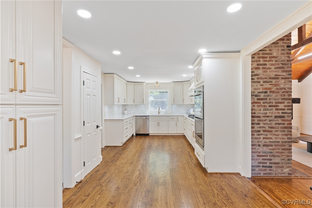 13511 W Salisbury Rd