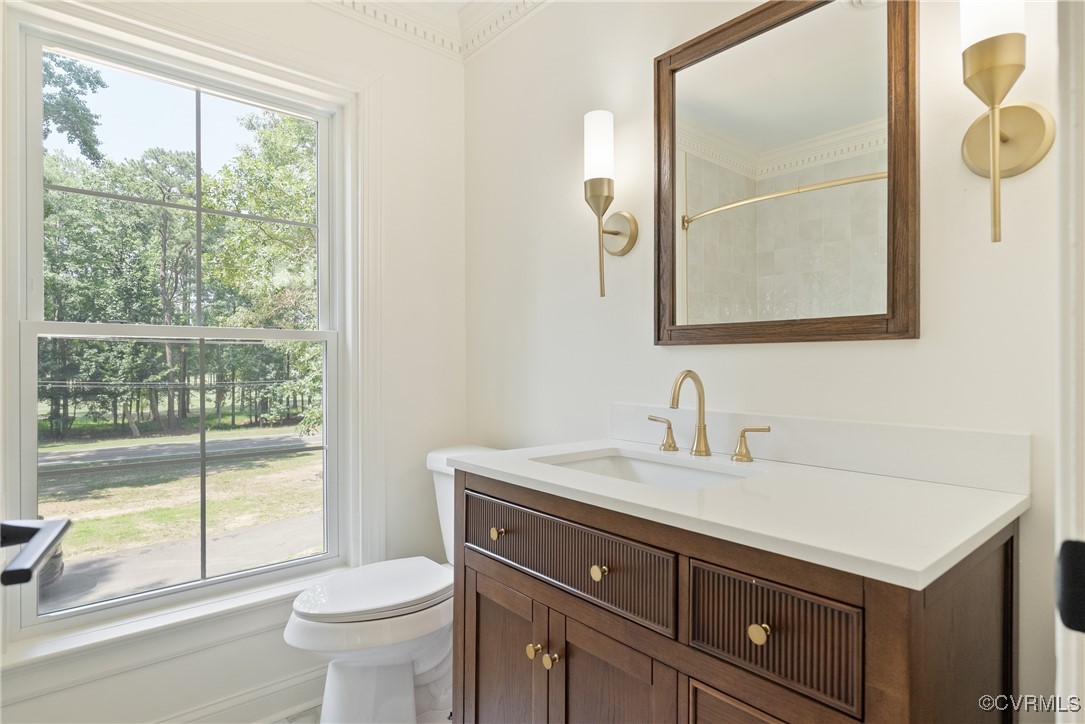 13511 W Salisbury Rd