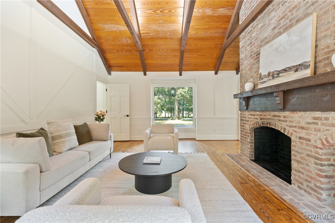 13511 W Salisbury Rd