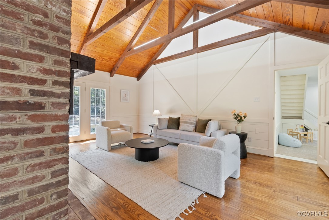 13511 W Salisbury Rd