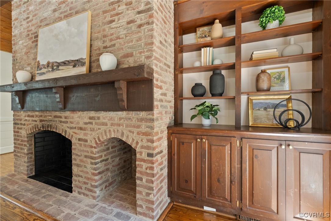 13511 W Salisbury Rd