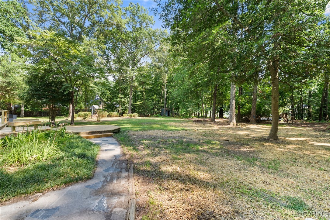 13511 W Salisbury Rd