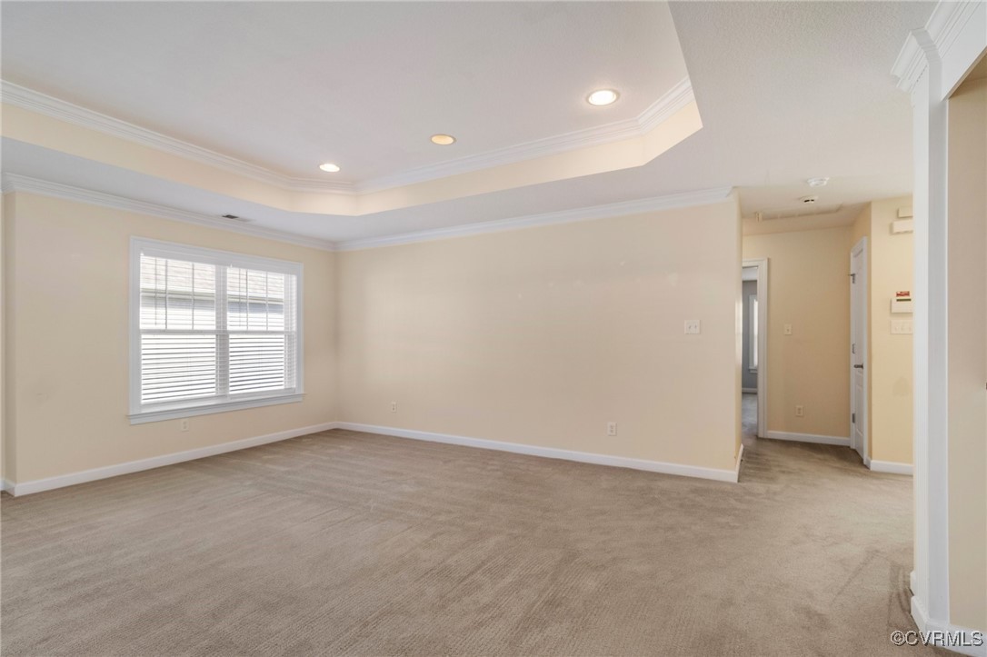 5529 Frog Pond Ln