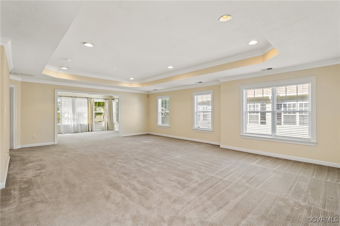 5529 Frog Pond Ln