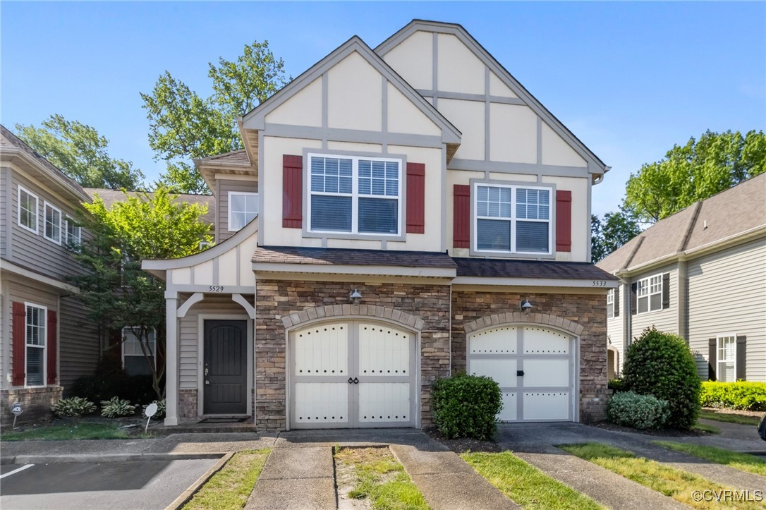 5529 Frog Pond Ln