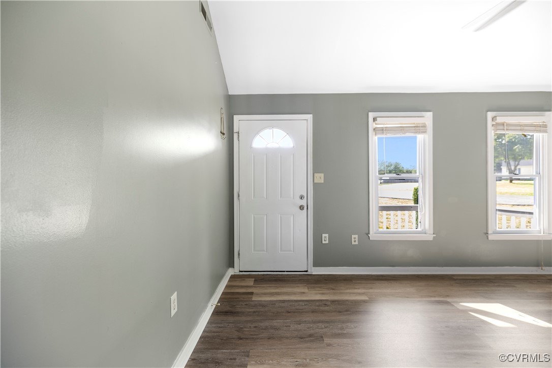 4803 White Manor Ct