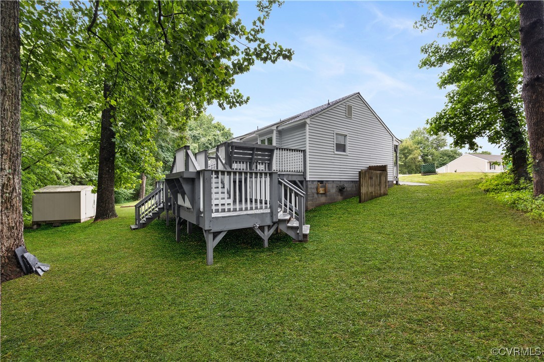 4803 White Manor Ct
