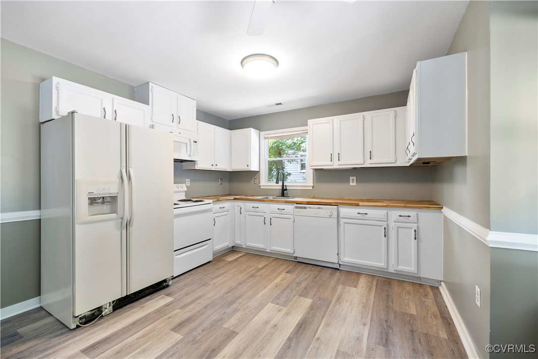 4803 White Manor Ct