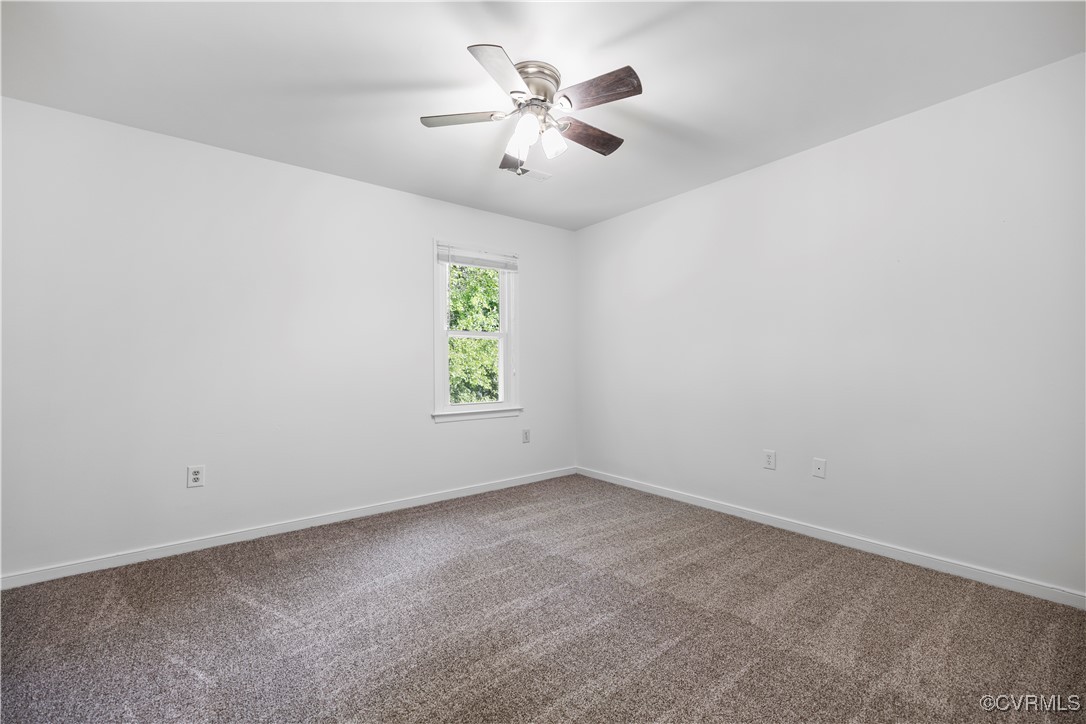 4803 White Manor Ct