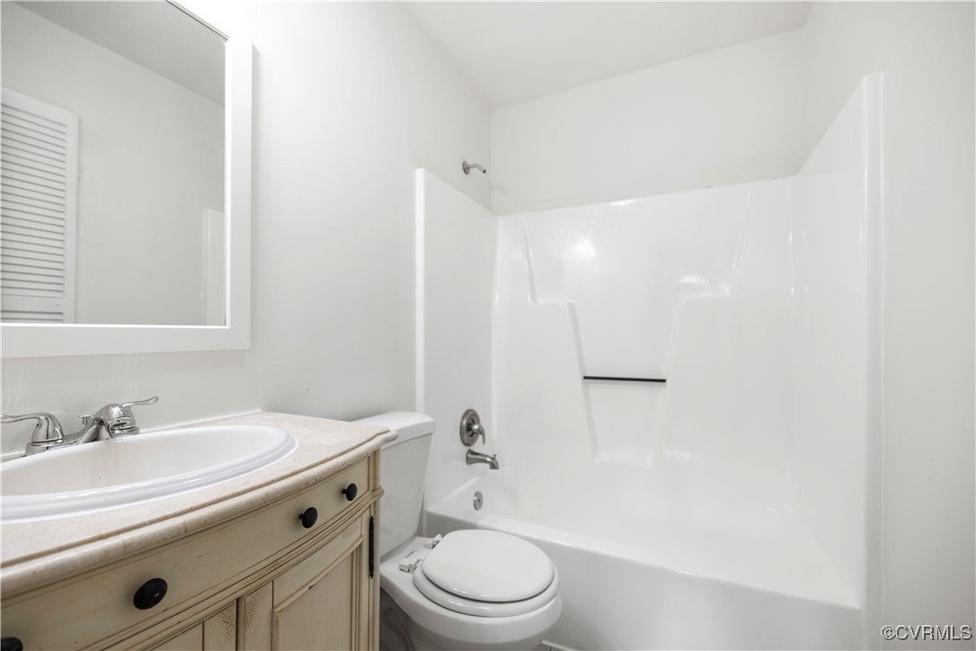 4803 White Manor Ct