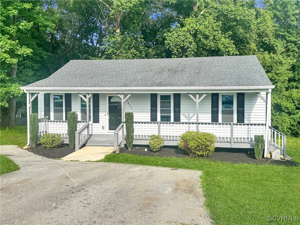 4803 White Manor Ct