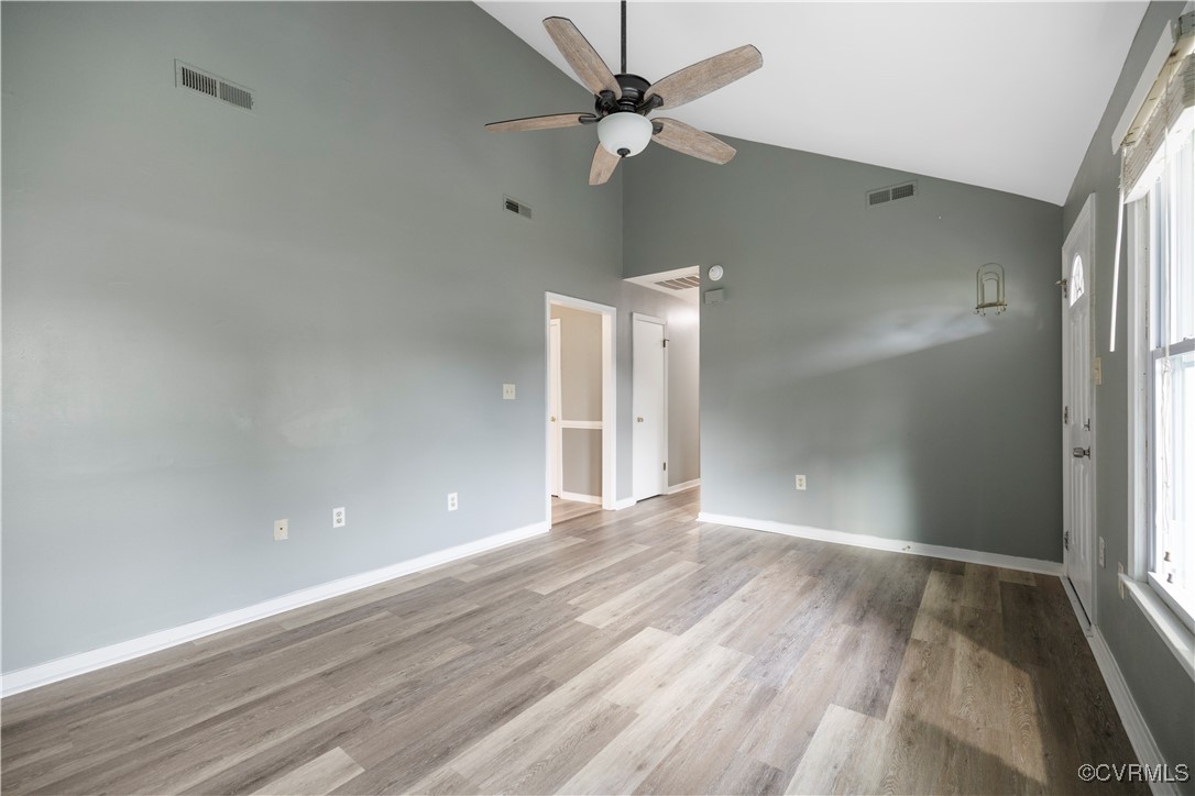 4803 White Manor Ct