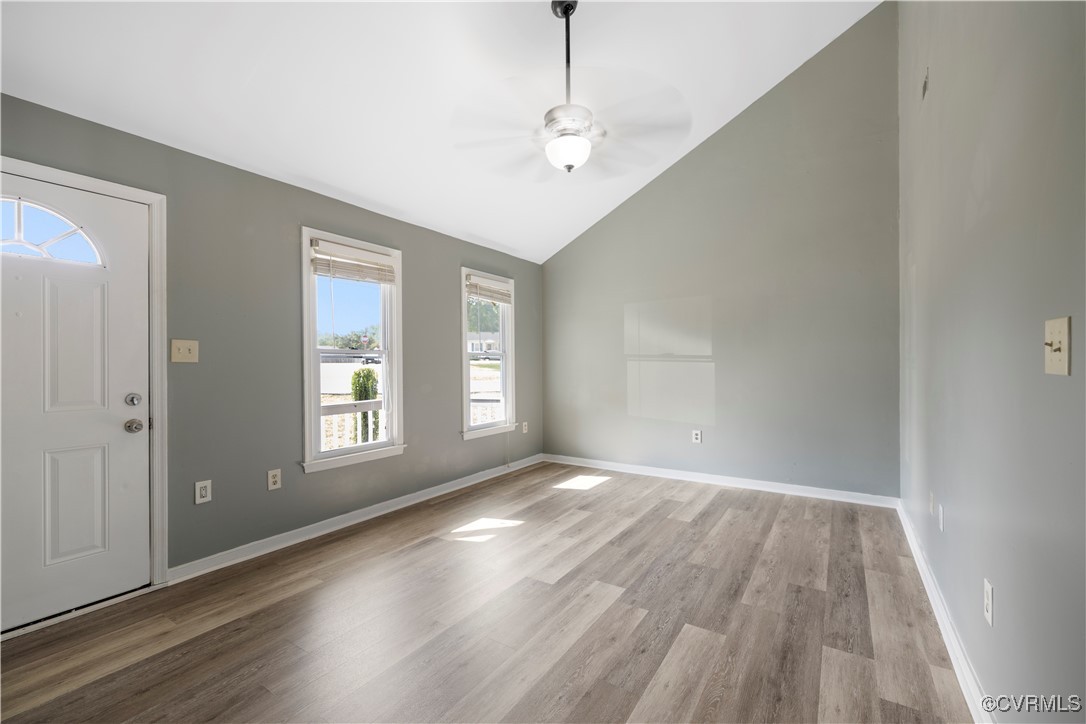 4803 White Manor Ct