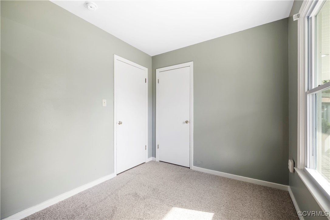4803 White Manor Ct