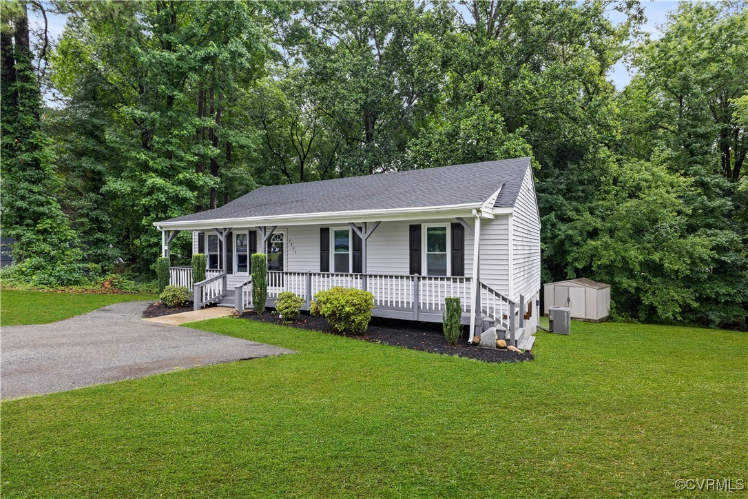 4803 White Manor Ct