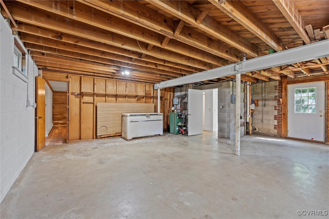 2001 Hicks Rd