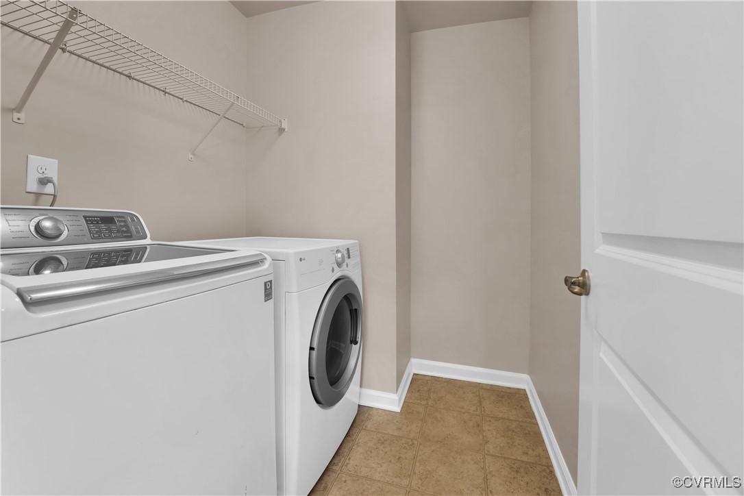 1924 White Mountain Dr