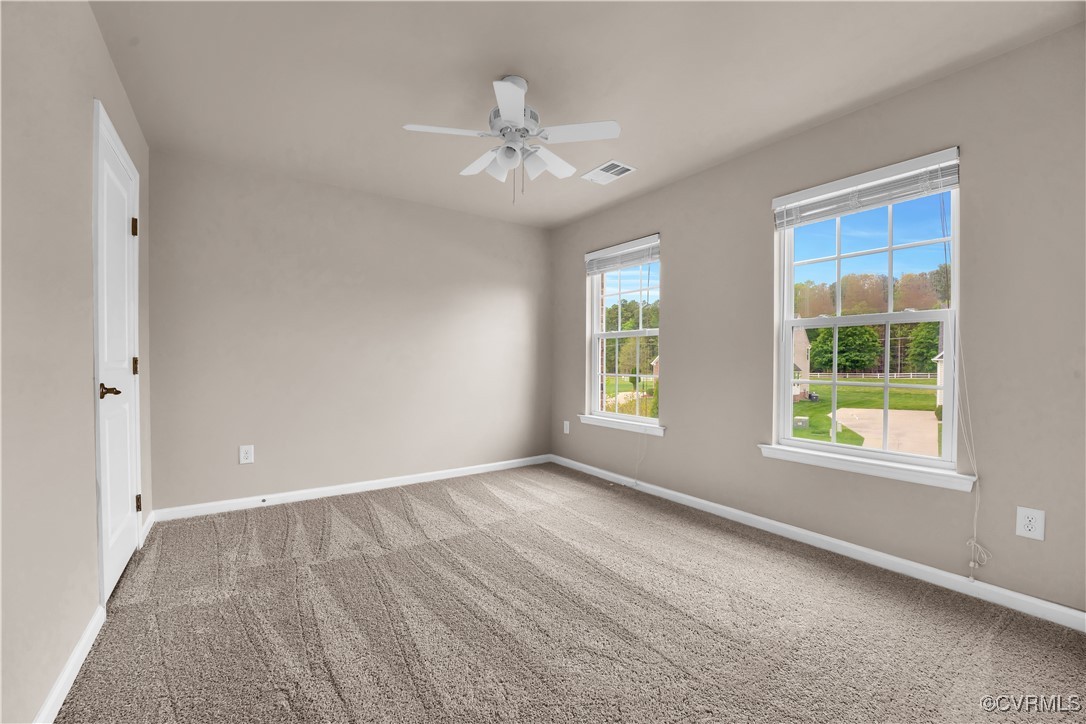 1924 White Mountain Dr