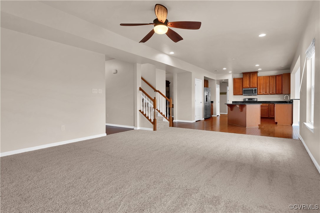 1924 White Mountain Dr