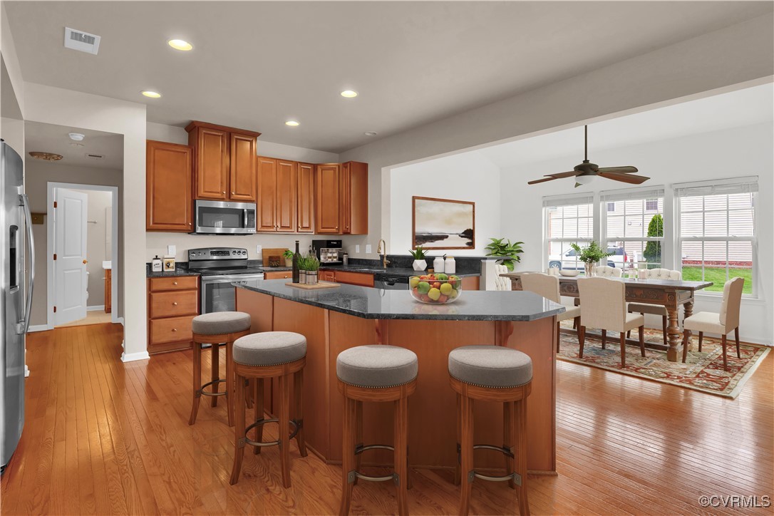 1924 White Mountain Dr