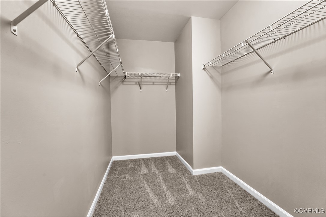 1924 White Mountain Dr