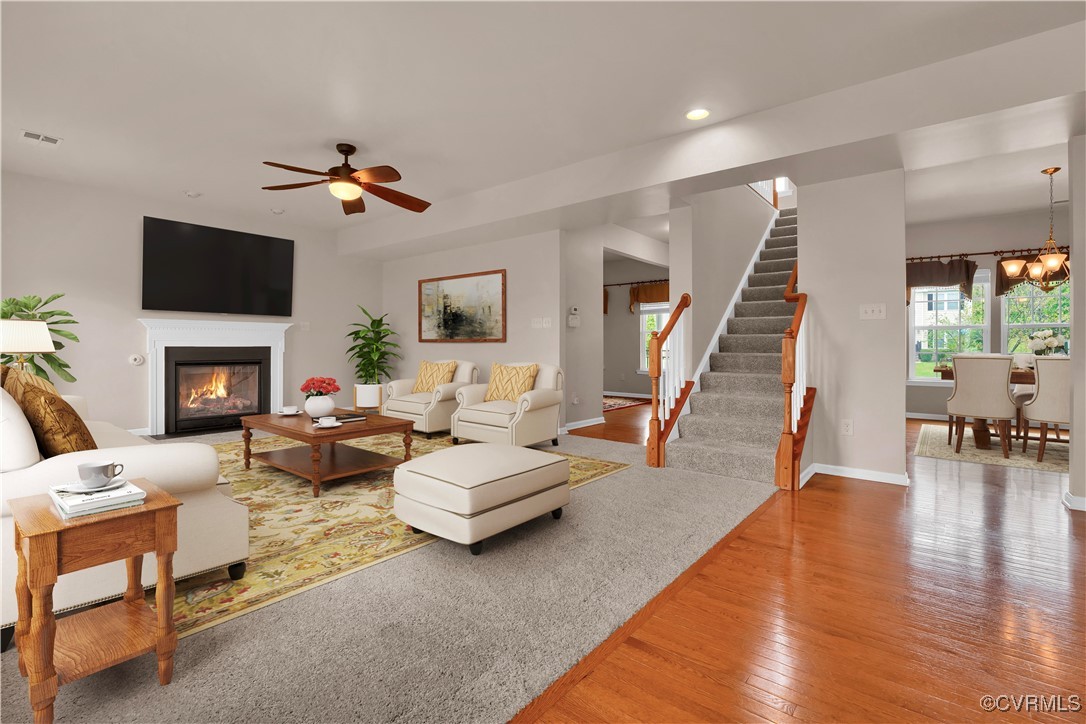 1924 White Mountain Dr