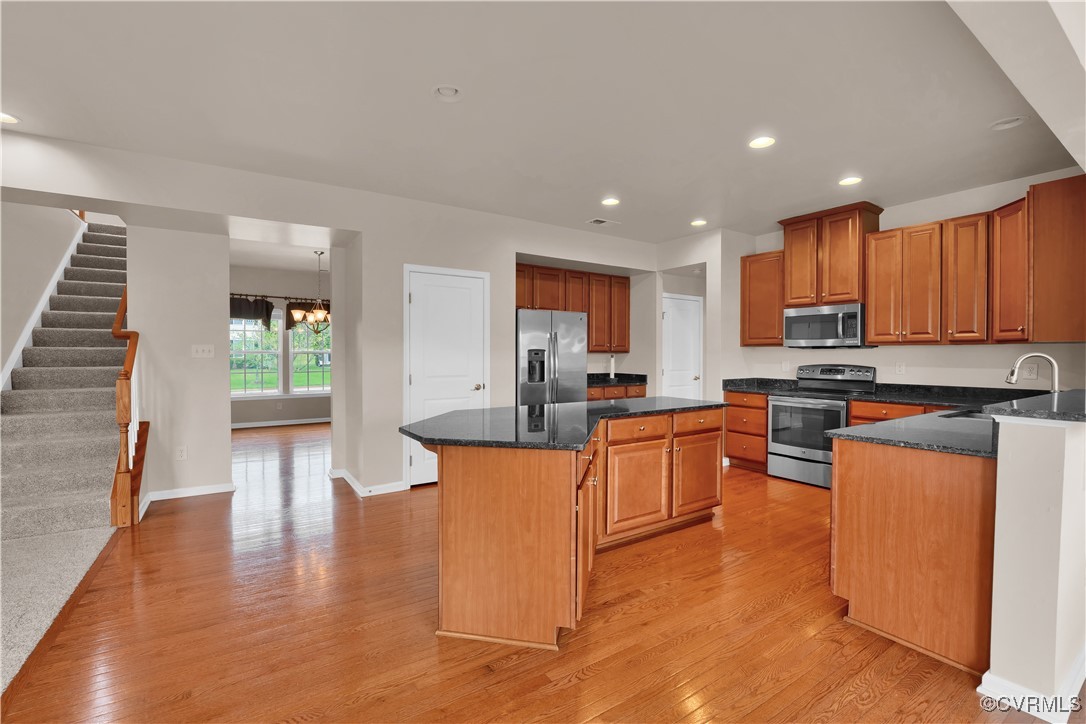 1924 White Mountain Dr