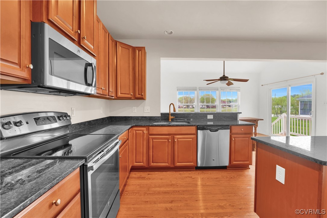 1924 White Mountain Dr