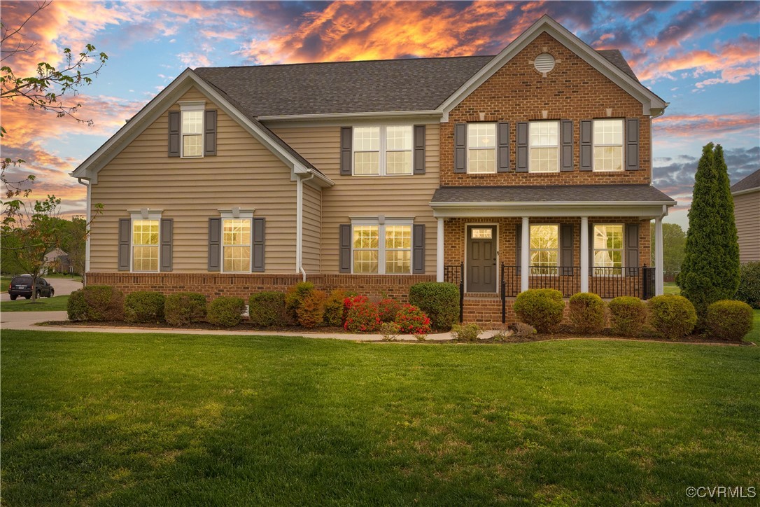 1924 White Mountain Dr