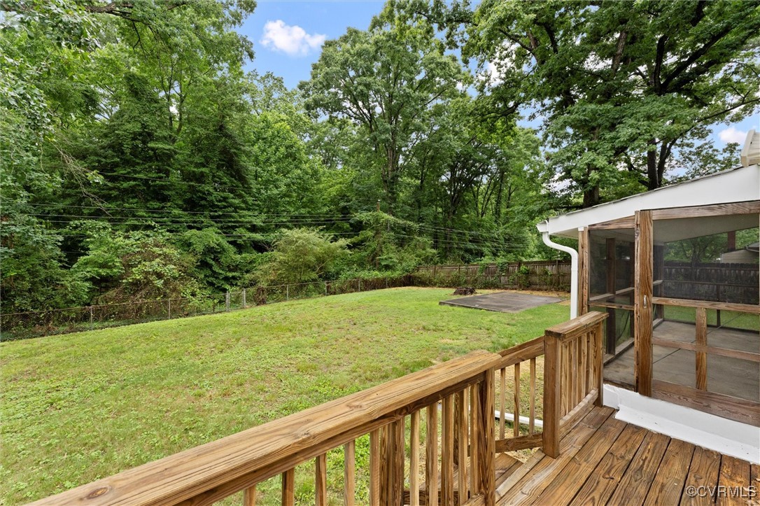 4811 Subrenda Dr