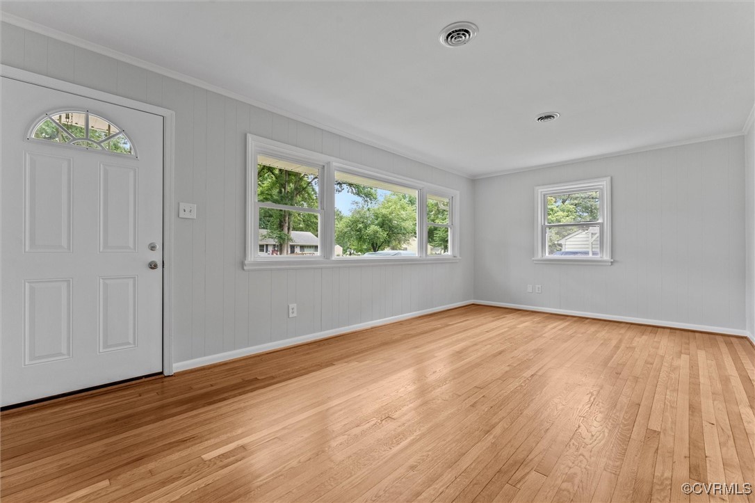 4811 Subrenda Dr