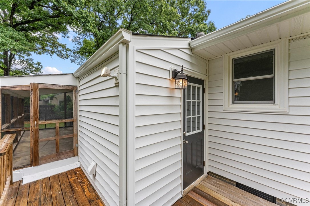 4811 Subrenda Dr