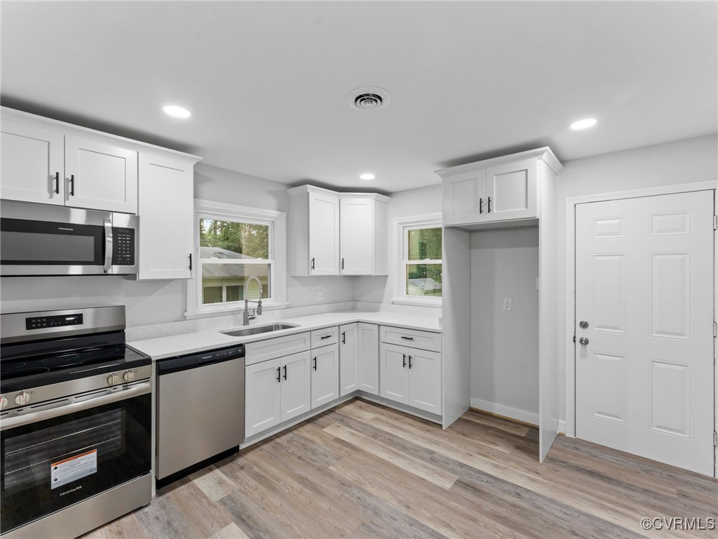 4811 Subrenda Dr