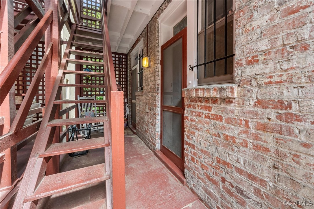 515 N Arthur Ashe Blvd Unit#U2