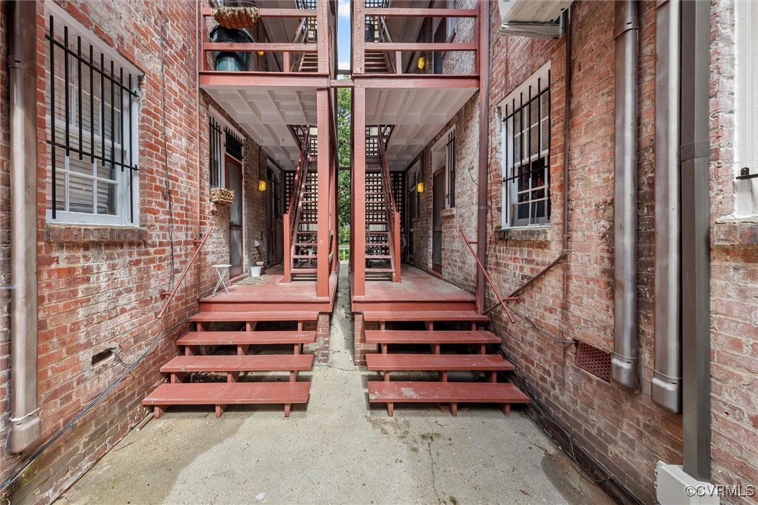 515 N Arthur Ashe Blvd Unit#U2