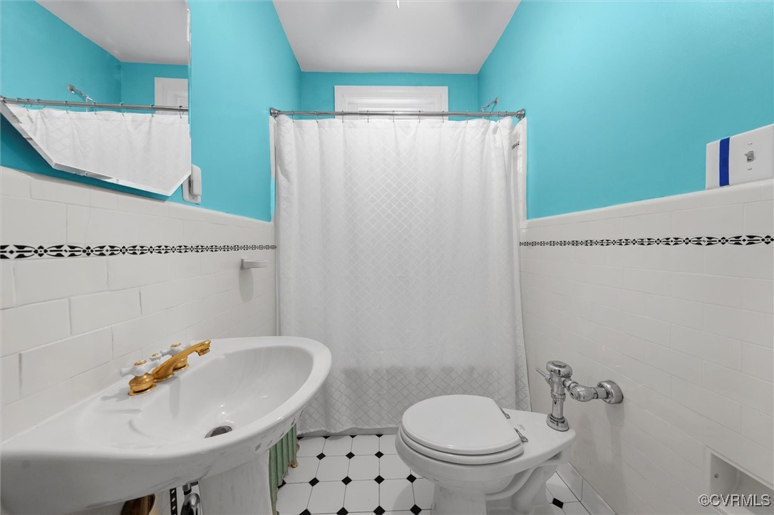 515 N Arthur Ashe Blvd Unit#U2