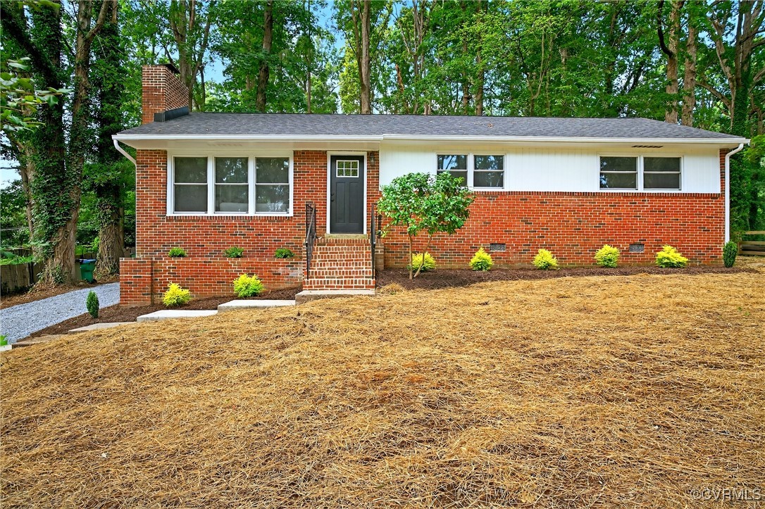 6925 Montauk Dr