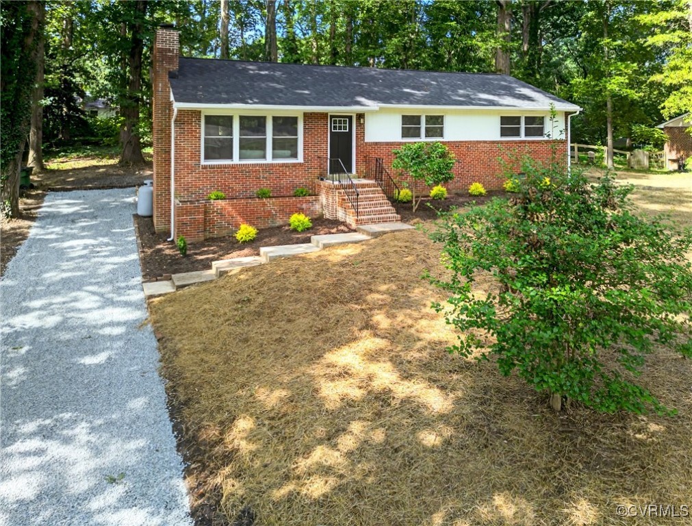6925 Montauk Dr