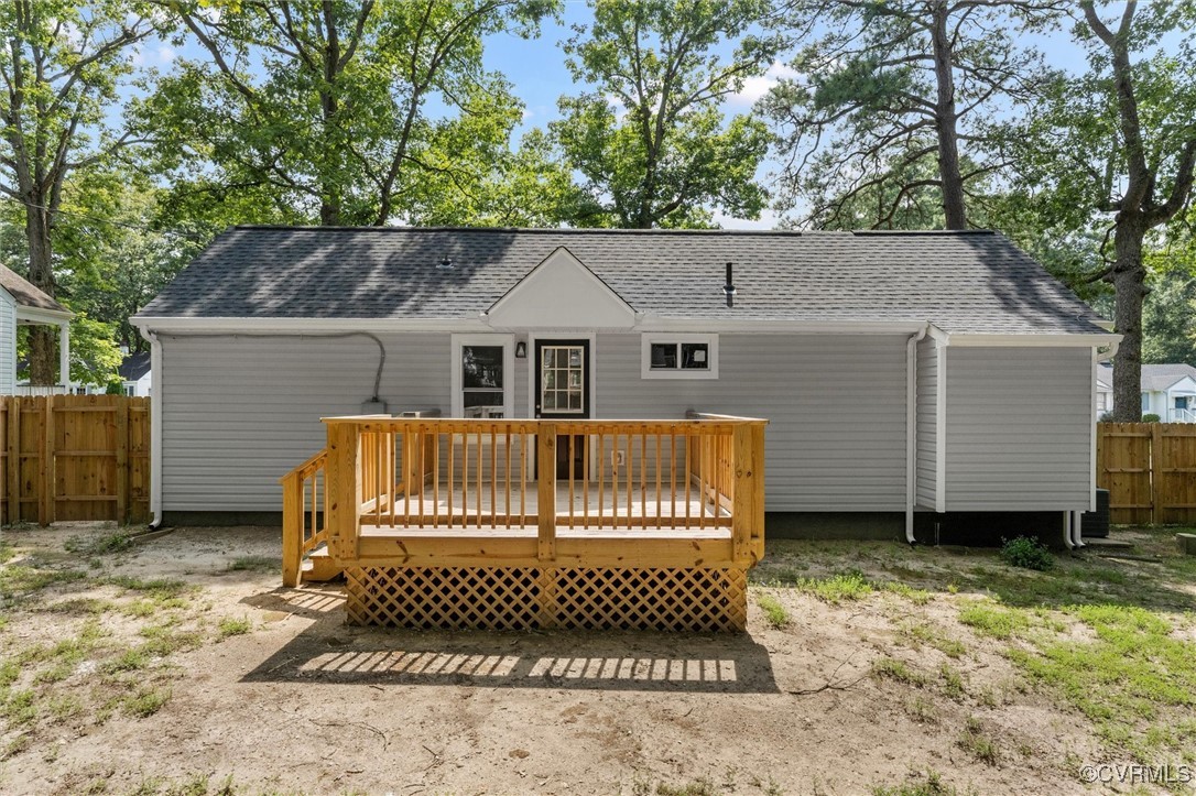 833 Welton Ave