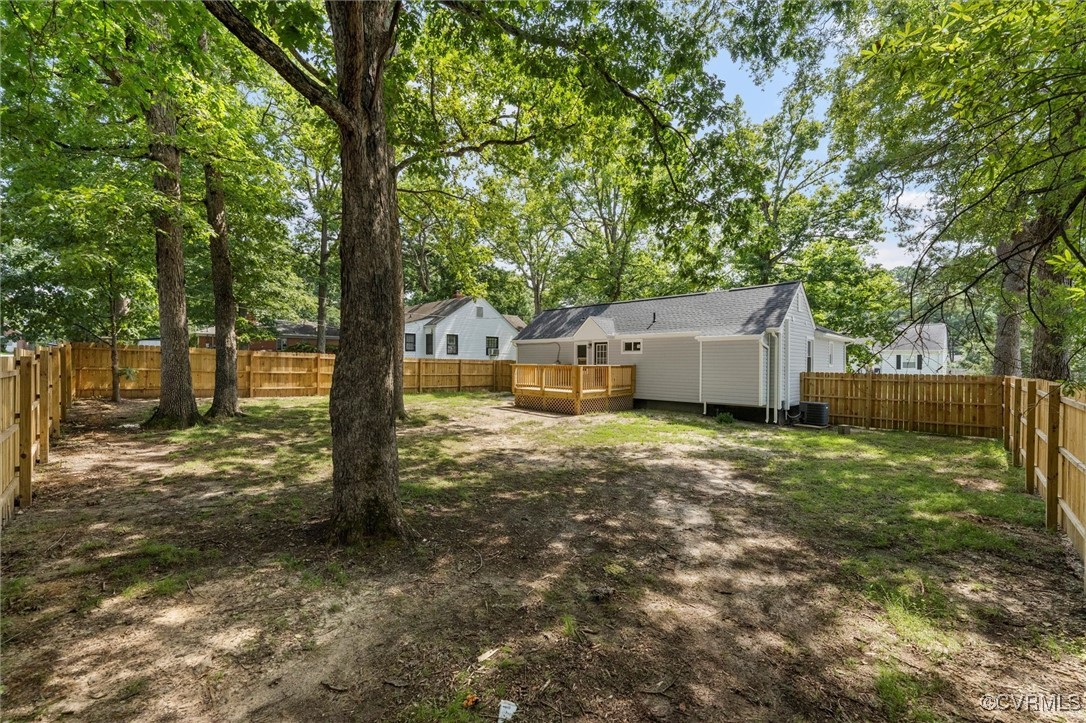 833 Welton Ave
