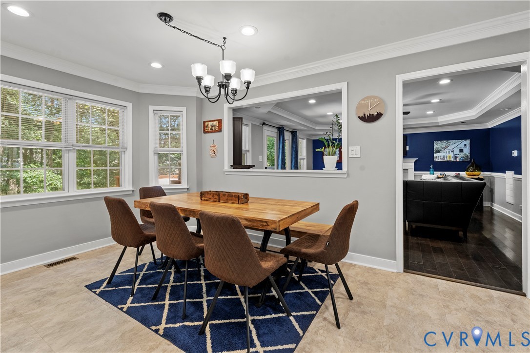 12312 Goldengate Pl