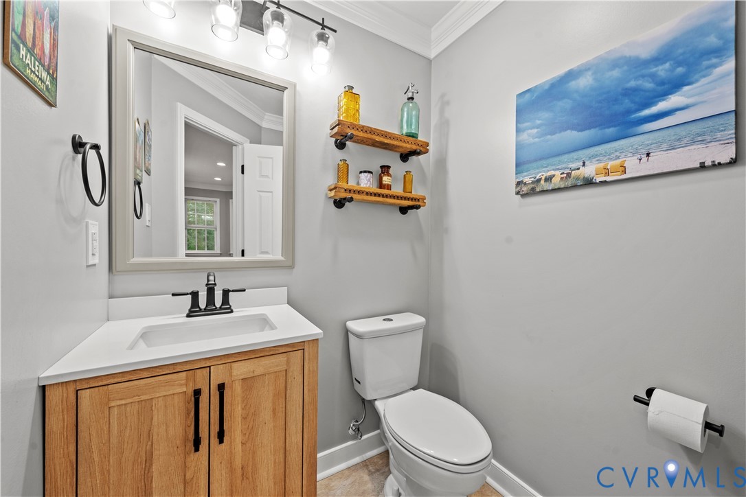 12312 Goldengate Pl