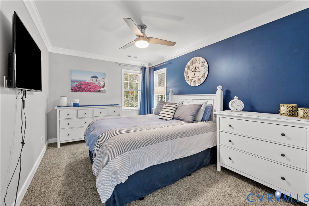 12312 Goldengate Pl
