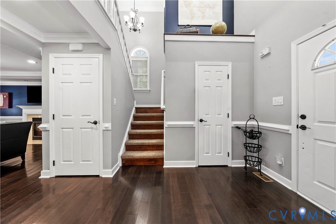 12312 Goldengate Pl