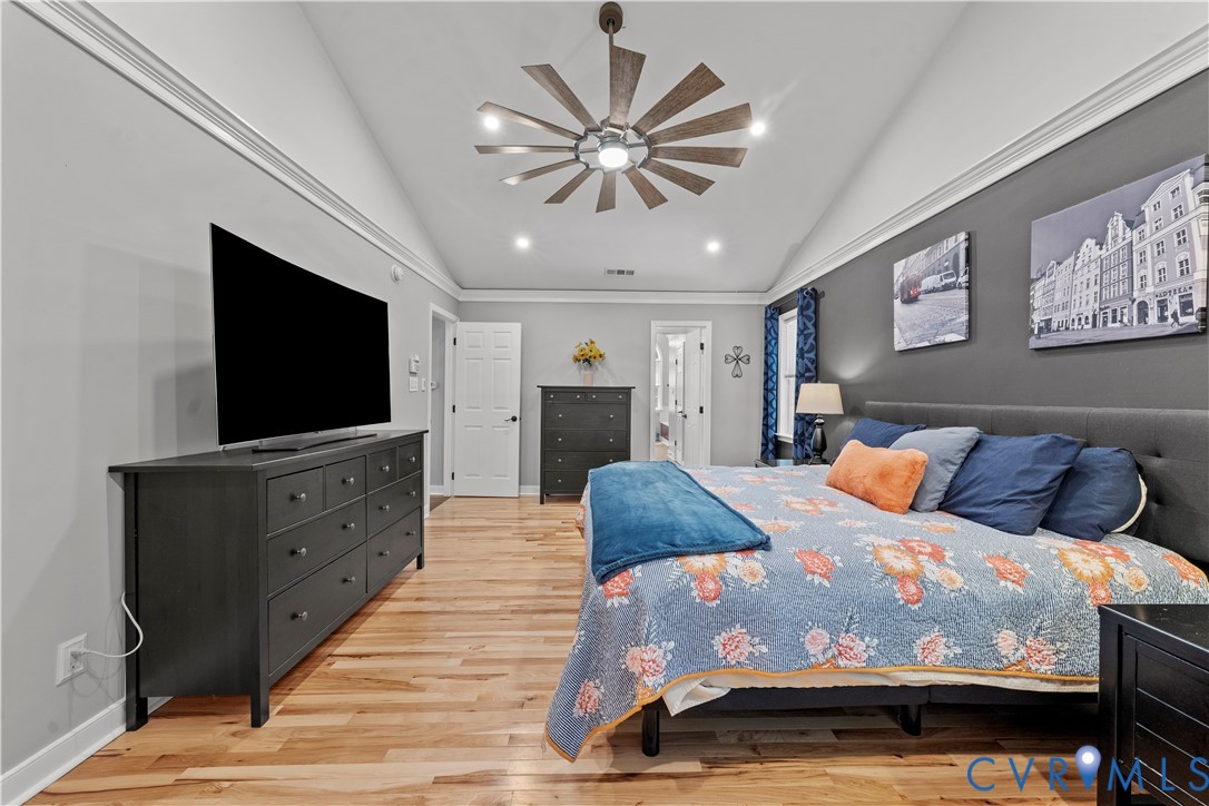 12312 Goldengate Pl