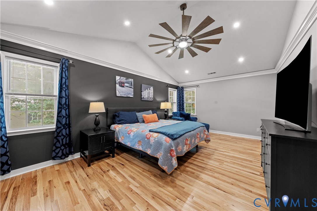 12312 Goldengate Pl