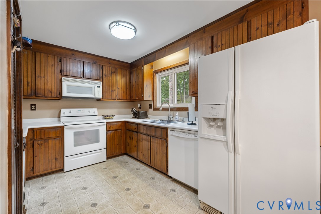 3200 Hunts Bridge Ct