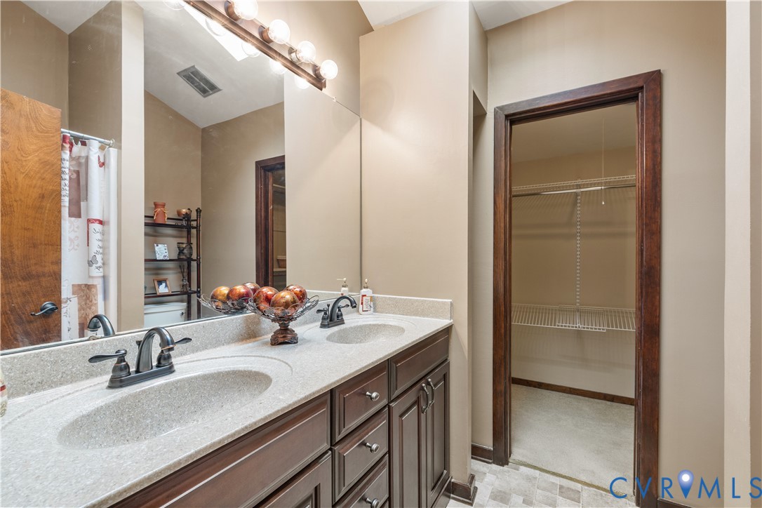 3200 Hunts Bridge Ct