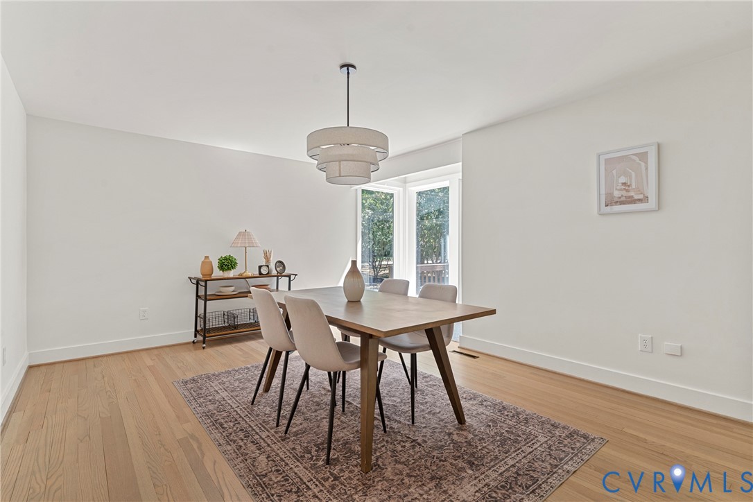 3000 River Hills Ter